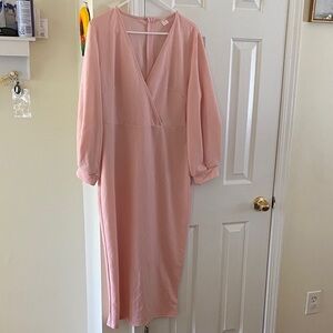 Elegant Pink V-Neck Dress